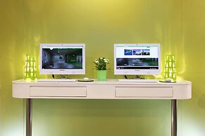 Zest Airport Jakarta by Swiss-Belhotel International