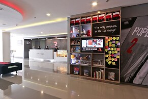 Red Planet Makati Amorsolo