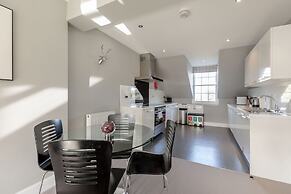 Destiny Scotland - Q-Residence