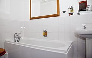 The Charles Bathurst Inn