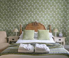 The Charles Bathurst Inn