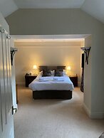 The Charles Bathurst Inn