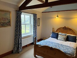 The Charles Bathurst Inn