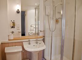 The Charles Bathurst Inn