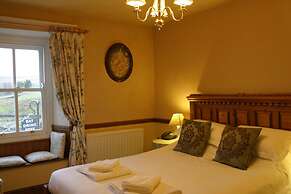 The Charles Bathurst Inn