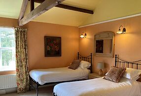 The Charles Bathurst Inn