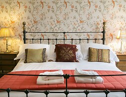 The Charles Bathurst Inn