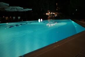 Mr. Dim Exclusive Apart Hotel