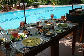 Mr. Dim Exclusive Apart Hotel