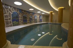 Renka Hotel & Spa