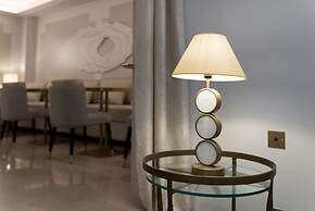 Hotel Camille Paris Gare de Lyon, Tapestry Collection by Hilton