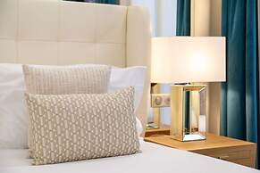 Hotel Camille Paris Gare de Lyon, Tapestry Collection by Hilton