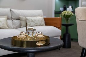 Hotel Camille Paris Gare de Lyon, Tapestry Collection by Hilton