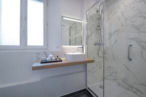 Hotel Camille Paris Gare de Lyon, Tapestry Collection by Hilton