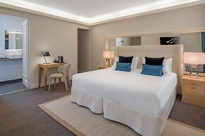 Hotel Camille Paris Gare de Lyon, Tapestry Collection by Hilton