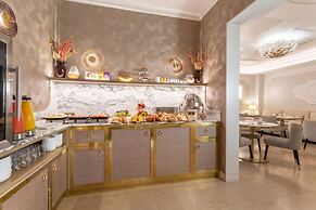 Hotel Camille Paris Gare de Lyon, Tapestry Collection by Hilton