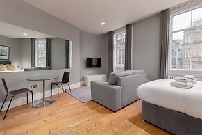 Destiny Scotland - St. Andrew Square Apartments