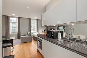 Destiny Scotland - St. Andrew Square Apartments