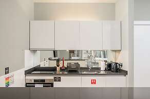 Destiny Scotland - St. Andrew Square Apartments