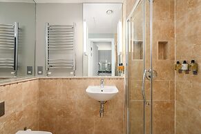 Destiny Scotland - St. Andrew Square Apartments