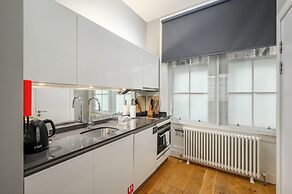 Destiny Scotland - St. Andrew Square Apartments