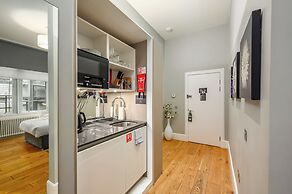 Destiny Scotland - St. Andrew Square Apartments