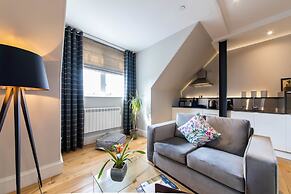 Linton Collection - 28 North Bridge