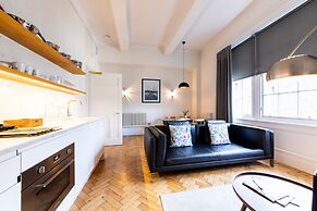 Linton Collection - 28 North Bridge