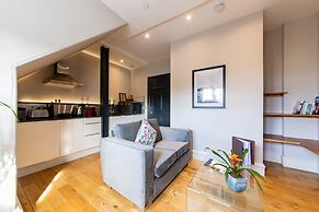 Linton Collection - 28 North Bridge