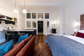 Linton Collection - 28 North Bridge