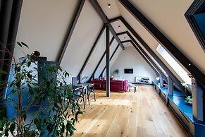 Linton Collection - 28 North Bridge