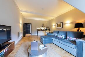 Linton Collection - 28 North Bridge