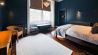 Linton Collection - 28 North Bridge