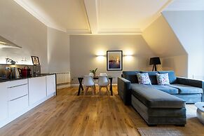 Linton Collection - 28 North Bridge