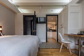 Linton Collection - 28 North Bridge