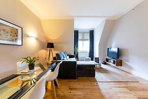 Linton Collection - 28 North Bridge