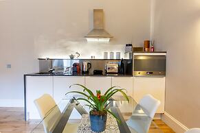 Linton Collection - 28 North Bridge