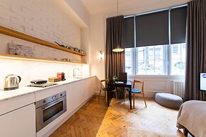 Linton Collection - 28 North Bridge