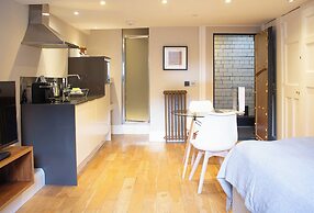 Linton Collection - 28 North Bridge