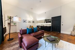 Linton Collection - 28 North Bridge