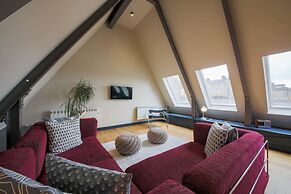 Linton Collection - 28 North Bridge