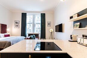 Linton Collection - 28 North Bridge