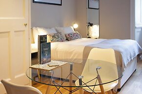 Linton Collection - 28 North Bridge