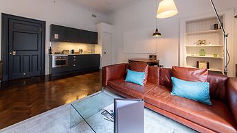 Linton Collection - 28 North Bridge