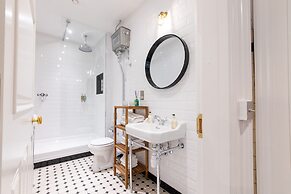 Linton Collection - 28 North Bridge