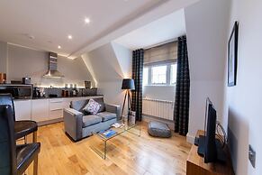 Linton Collection - 28 North Bridge