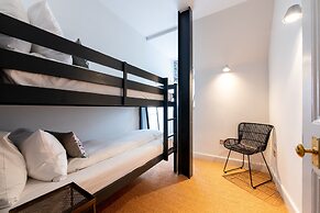 Linton Collection - 28 North Bridge