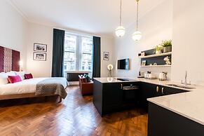 Linton Collection - 28 North Bridge