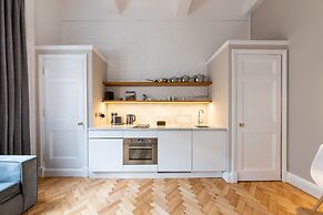 Linton Collection - 28 North Bridge