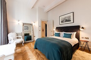 Linton Collection - 28 North Bridge